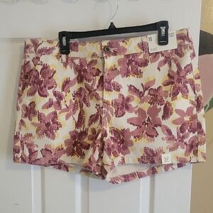 a.n.a. Sz16 Floral Patterned mid rise Women's shortie Shorts front pockets